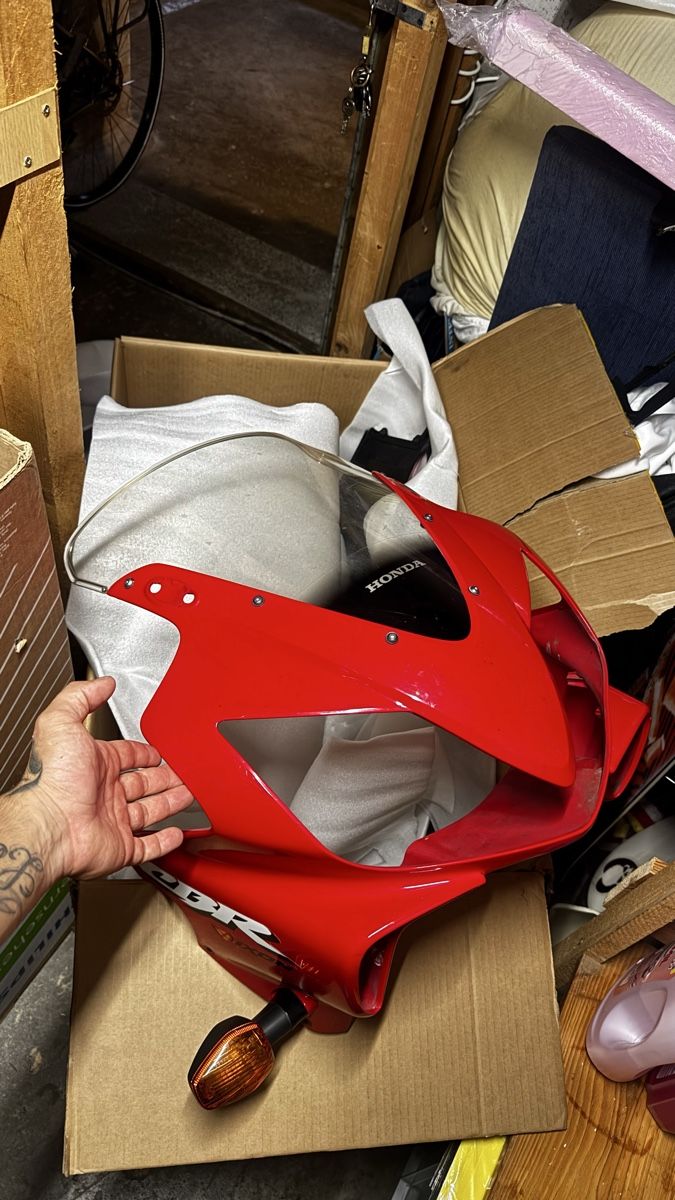 Honda Strada: Cbr600 f4i – Usato da Luzern venduto da cal_d6f6 7