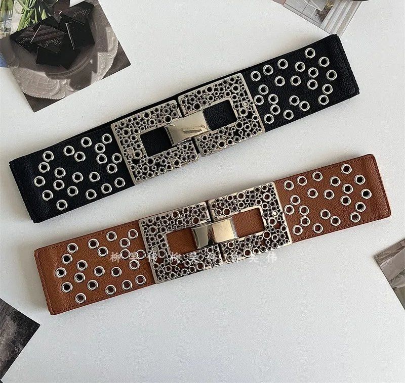 Cinture: Set mit 2 elastischen Gürteln mit Hakenschnalle – Nuovo e nell'imballaggio originale da Lausanne venduto da FASHION-WORLD-SHOP