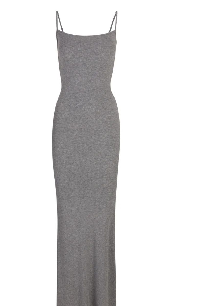 Vestiti: Robe SKIMS taille XS – Usato da Lausanne venduto da Meganelausanne