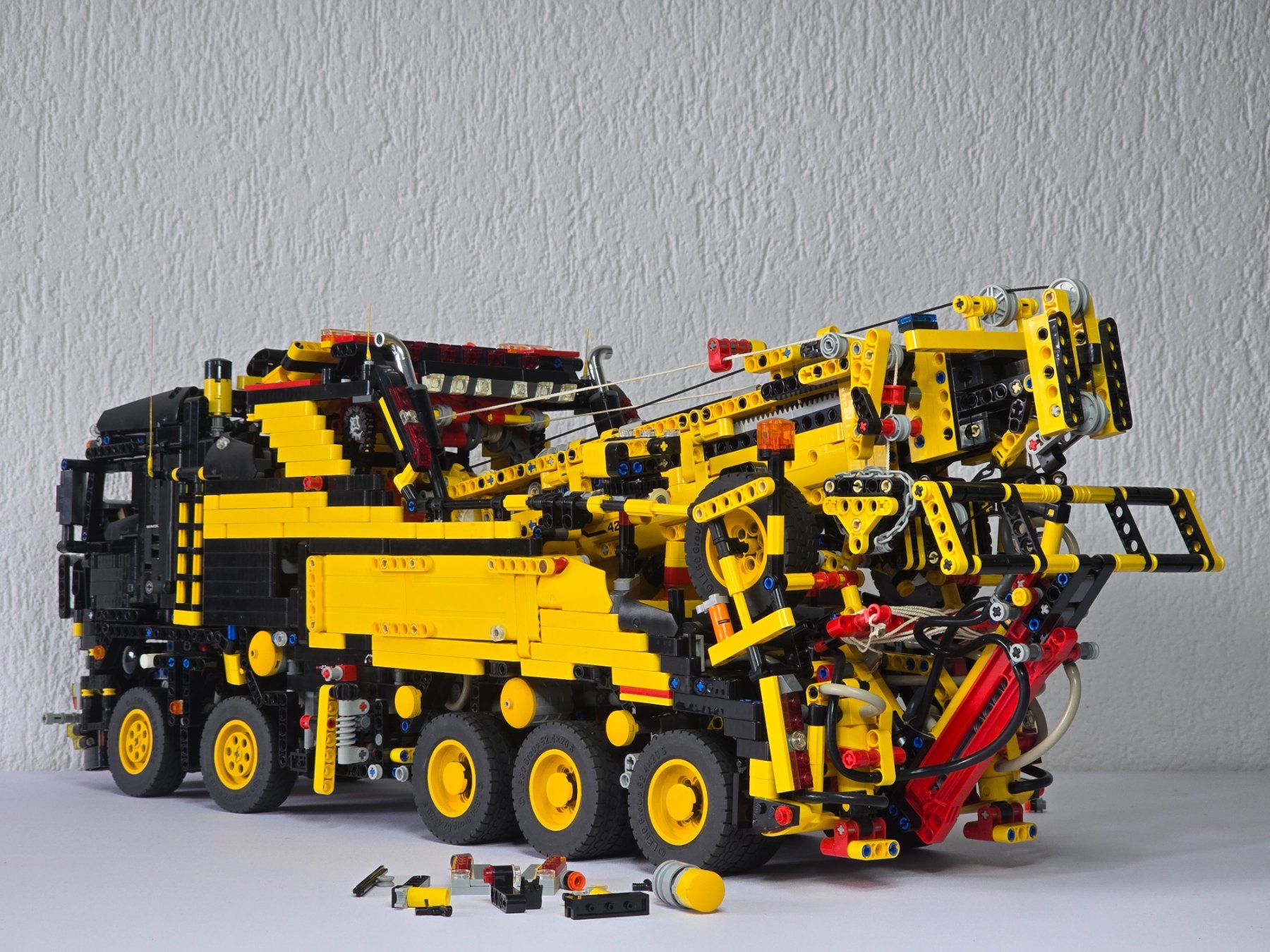 Lego Kit di costruzioni: Lego Technics, Mac, Schwerlast Abschlepper, 75 cm. Staubig – Usato da Kloten venduto da Nicola2 3