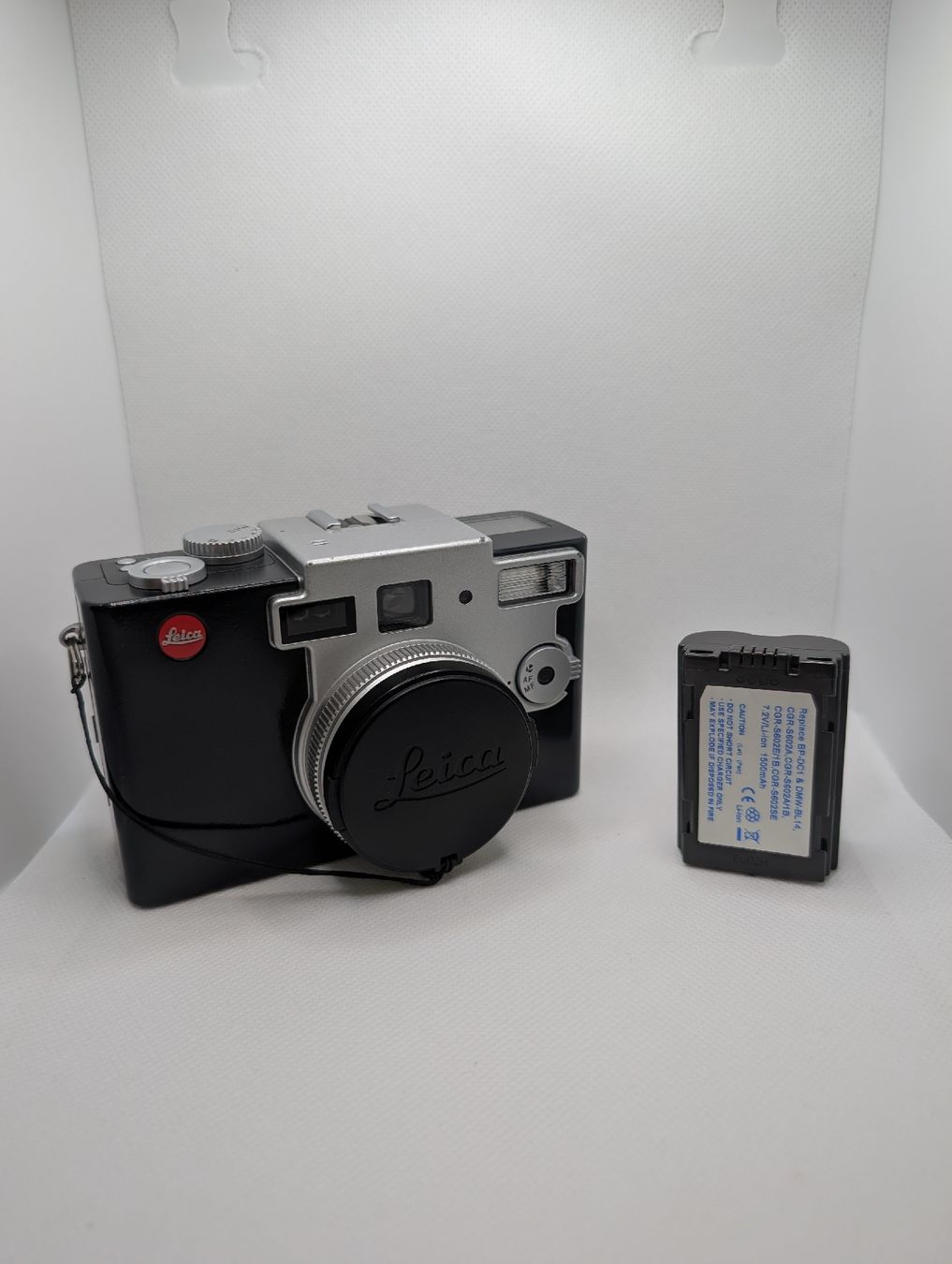 Leica Kamera: Leica Digilux 1, Klassiker mit CCD-Sensor & Summicron – Gebraucht aus Belp von tacco87 3