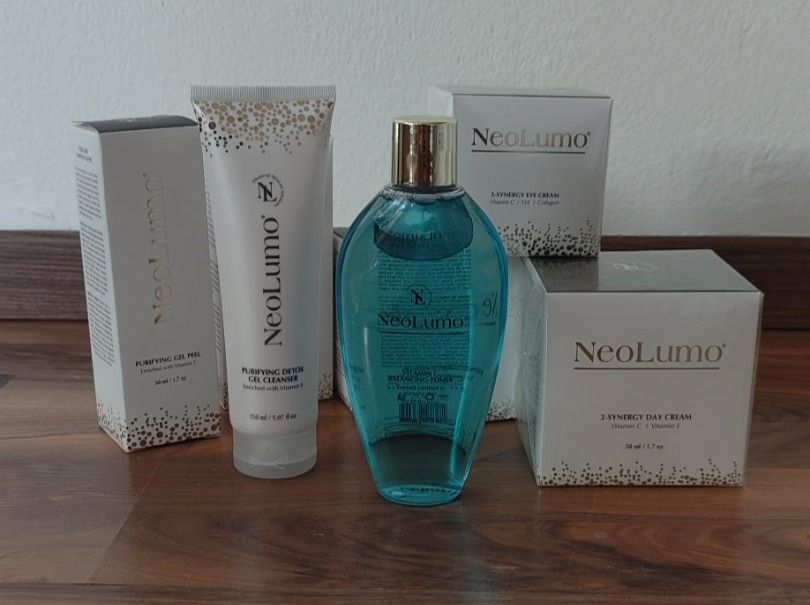 NeoLumo Gesichtspflege Set (Toner, Peeling, Creme) (Neu und ...