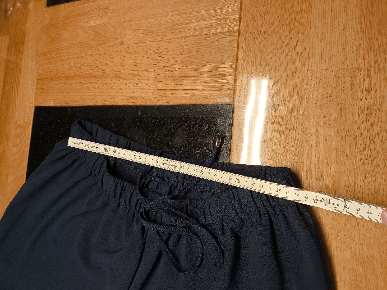 Shein Pantaloni: 3/4 Sommerhose Gr.0XL / Gr.46 – Usato da Burgdorf venduto da Ropajesi 7