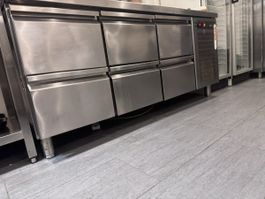 Gastronomie Chromstahl Tisch mit Kühlschrank