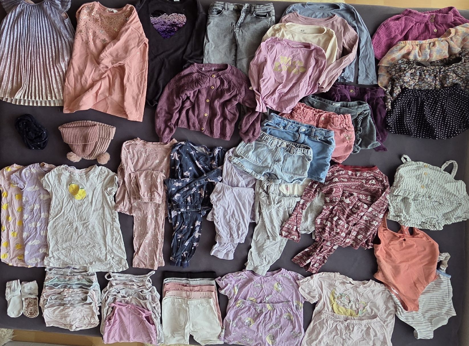 Lotti & Set di vestiti: Kleiderpaket 110/116 – Usato da Solothurn venduto da Zoonja