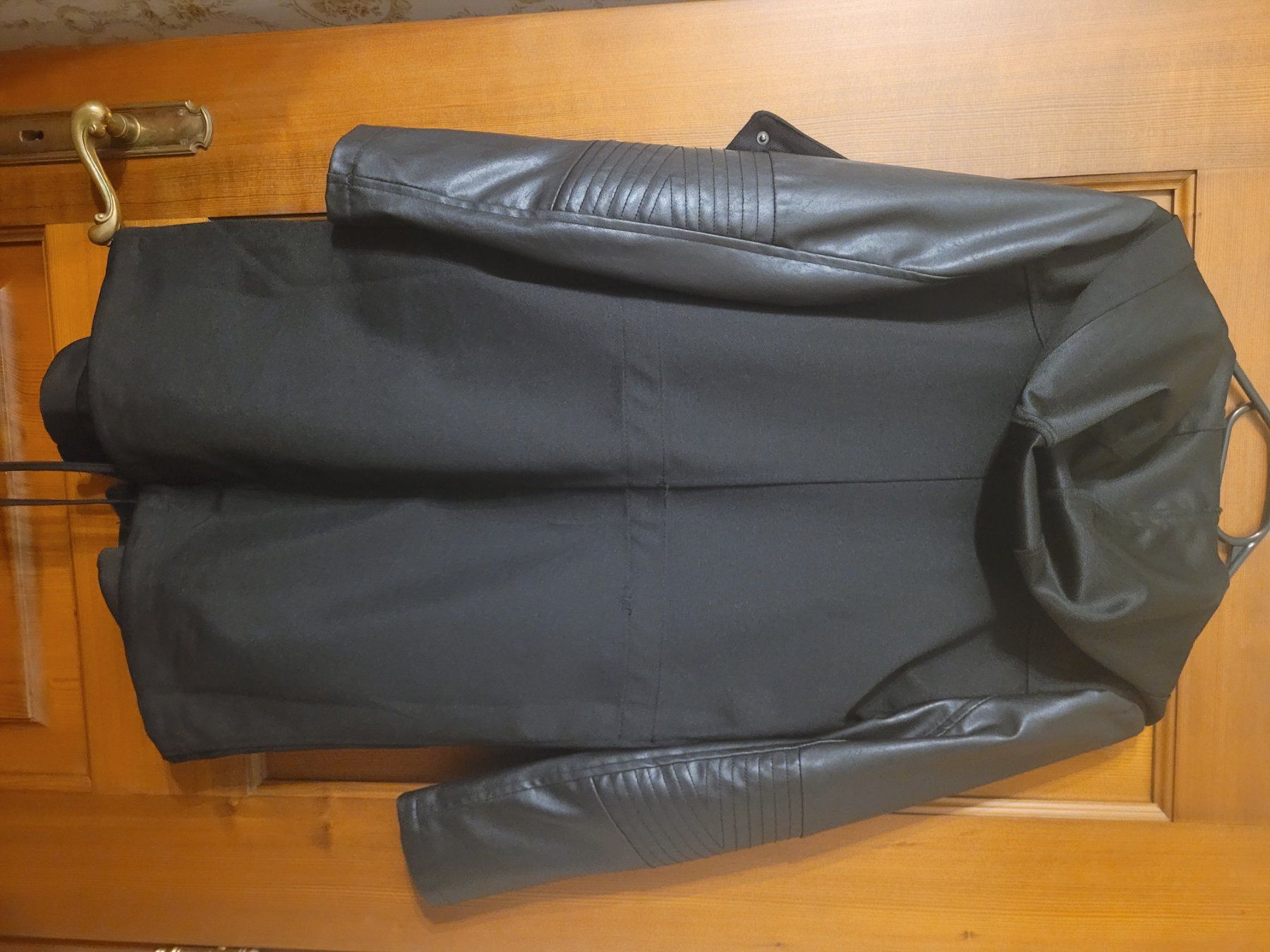 Vestes: Leichte übergangsjacke Gr S , lederimitat ärmel , – D'occasion à Brienz BE par Zwiback20 2