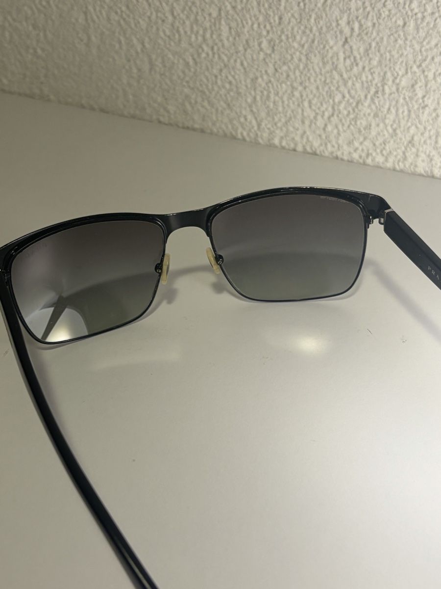 Prada Brillen & Gläser: Sonnenbrillen PRADA – Neu (gemäss Beschreibung) aus Fribourg von ani_qj7v 4