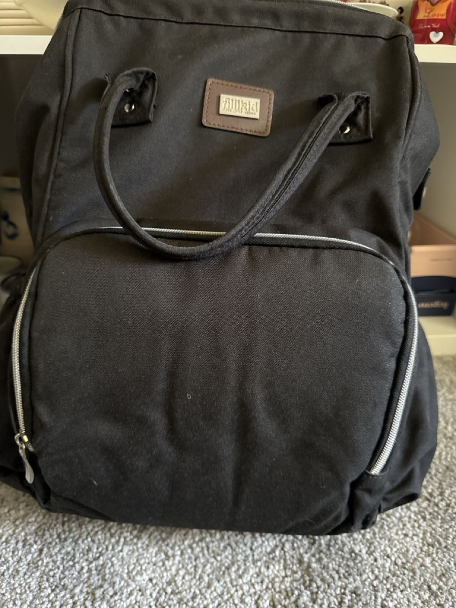 Fillikid Zaini: Fillikid Wickelrucksack / Windelrucksack, schwarz! – Usato da Vilters venduto da tha-tha 1