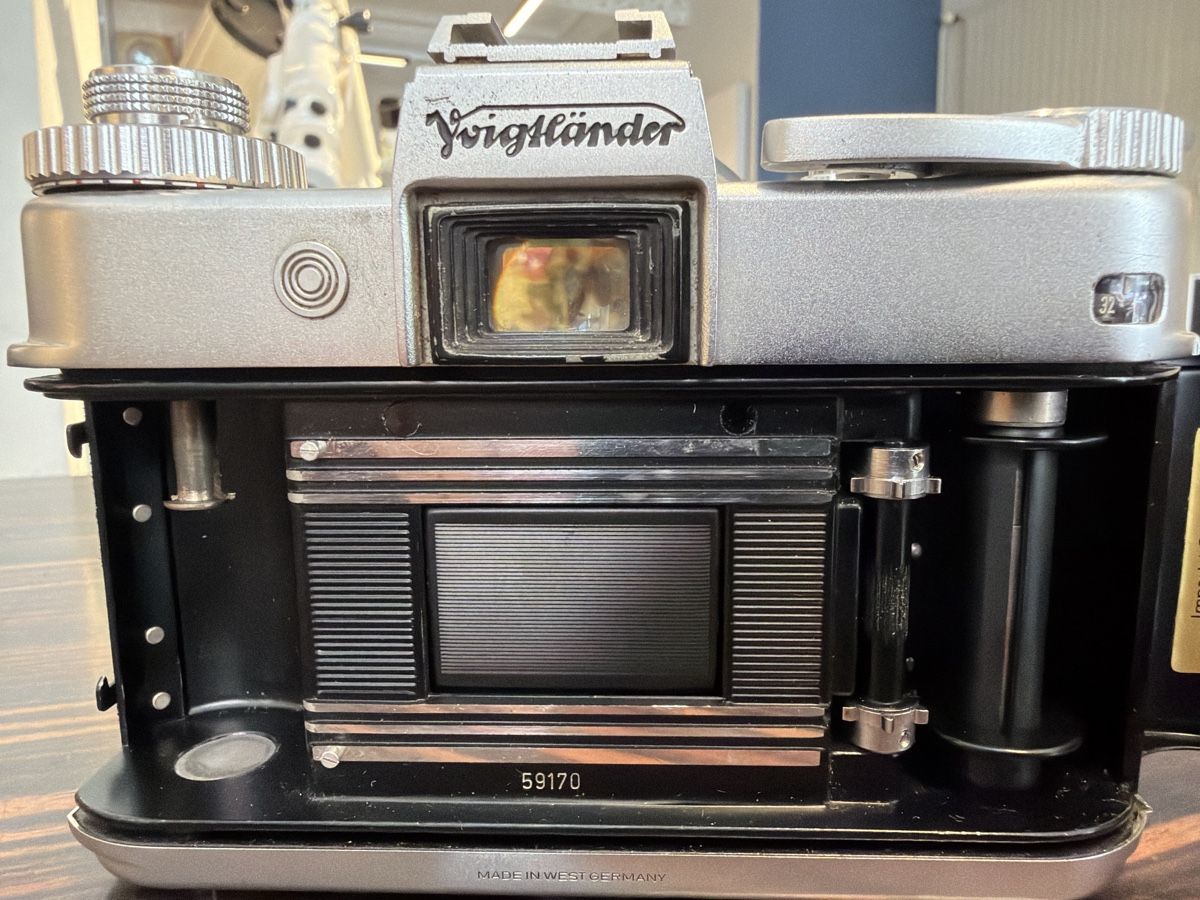 Voigtländer Fotocamera: Voigtländer Bessamatic Zoomar 2.8  – Usato da Zürich venduto da KochphotoAG 8