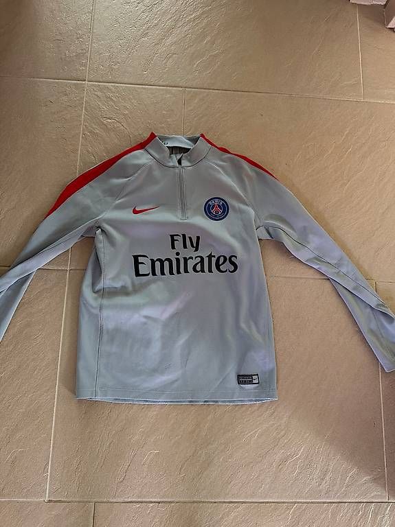 Anzüge, Sport- & Funktionsanzüge: PSG Trainingsanzug – Gebraucht aus Pfäffikon ZH von gattomatto
