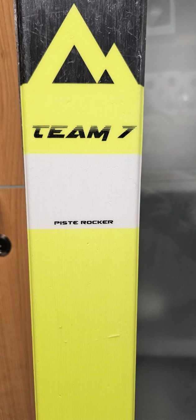 Skis: Sci Team – Gebraucht aus Esslingen von mag_8nqd 1
