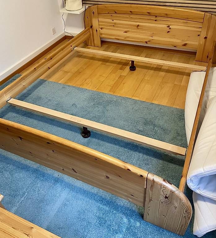 Betten: Doppelbett +Nachttische 160x200 – Gebraucht aus Bern von the_g6st