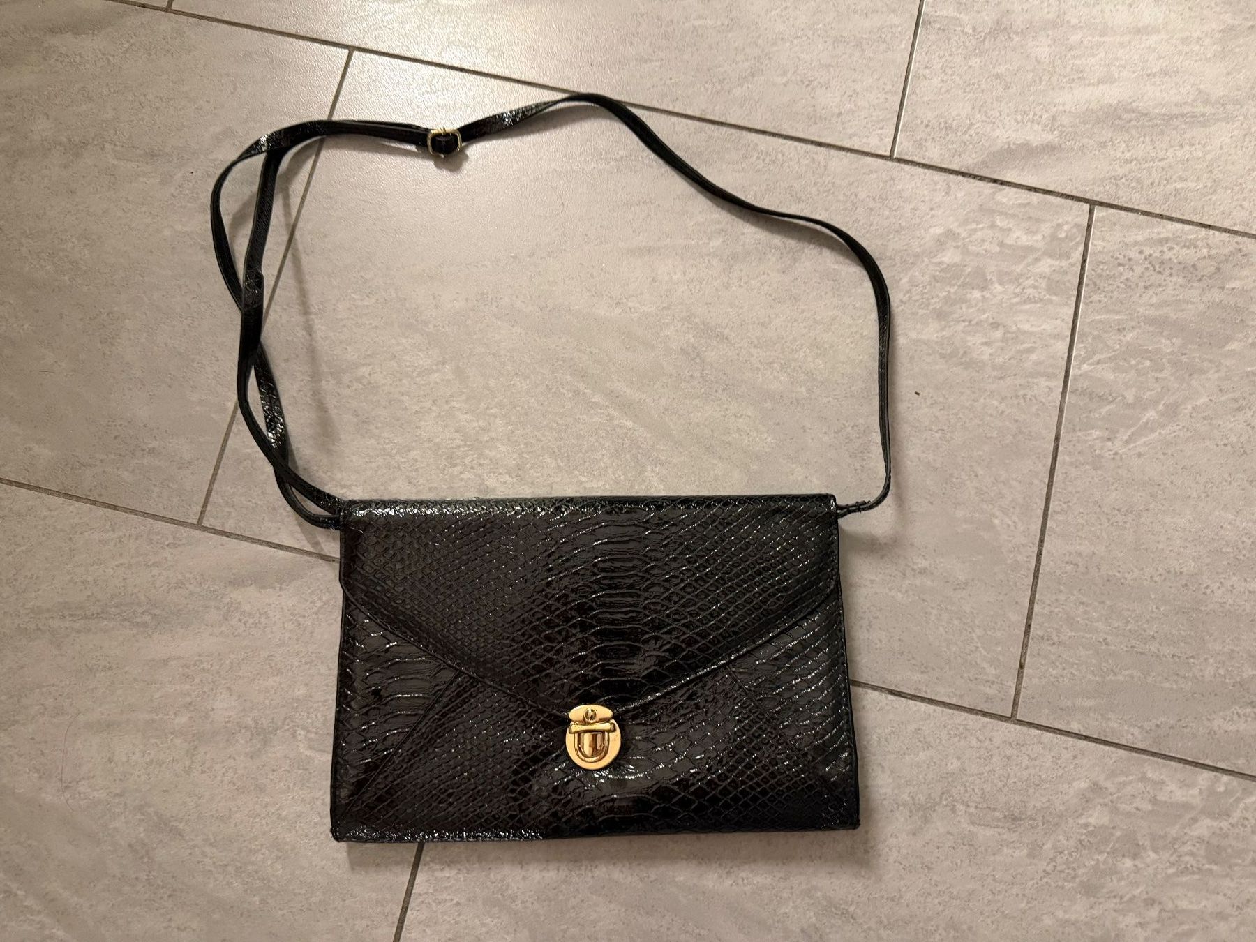 H&M Taschen für Damen: Umhängetasche/Etuitasche - H&M – Gebraucht aus Bülach von Loredana13