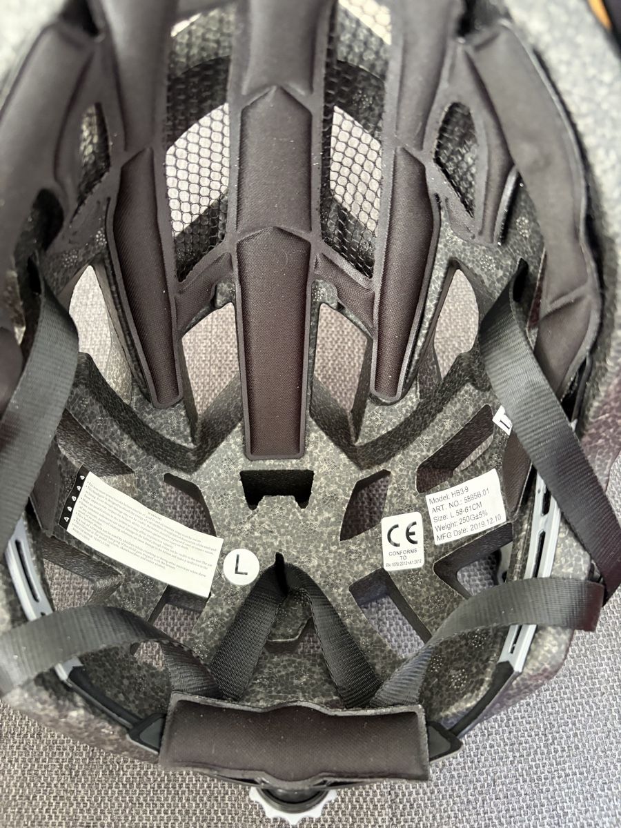 Helme: Fahrradhelm - Gr. L 58-61cm – Gebraucht aus Escholzmatt von Sarah_ 1
