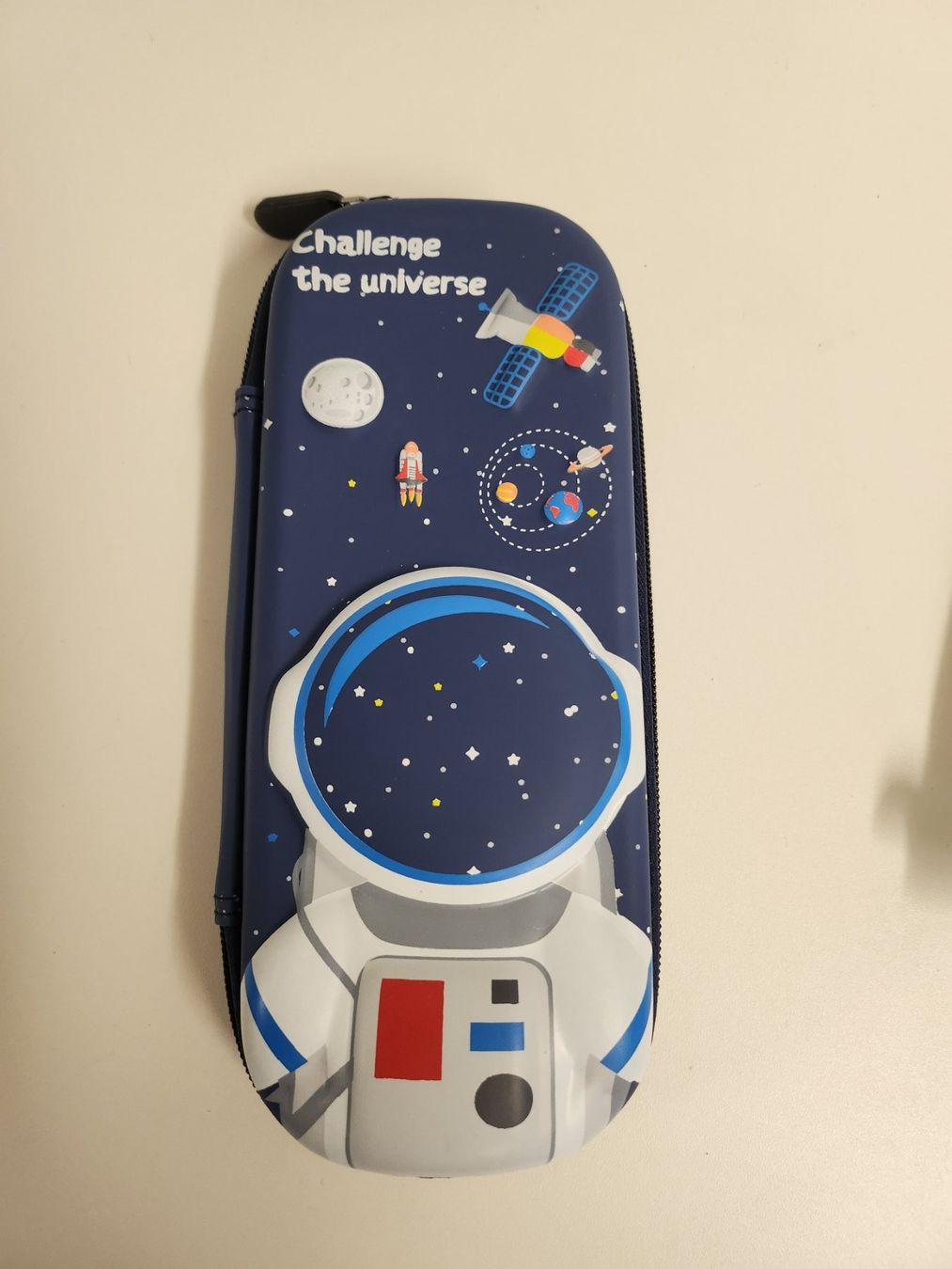 Schüler-Etuis: Schuletui  Astronaut 3D NEU – Neu und originalverpackt aus Niederurnen von Ghost.recon
