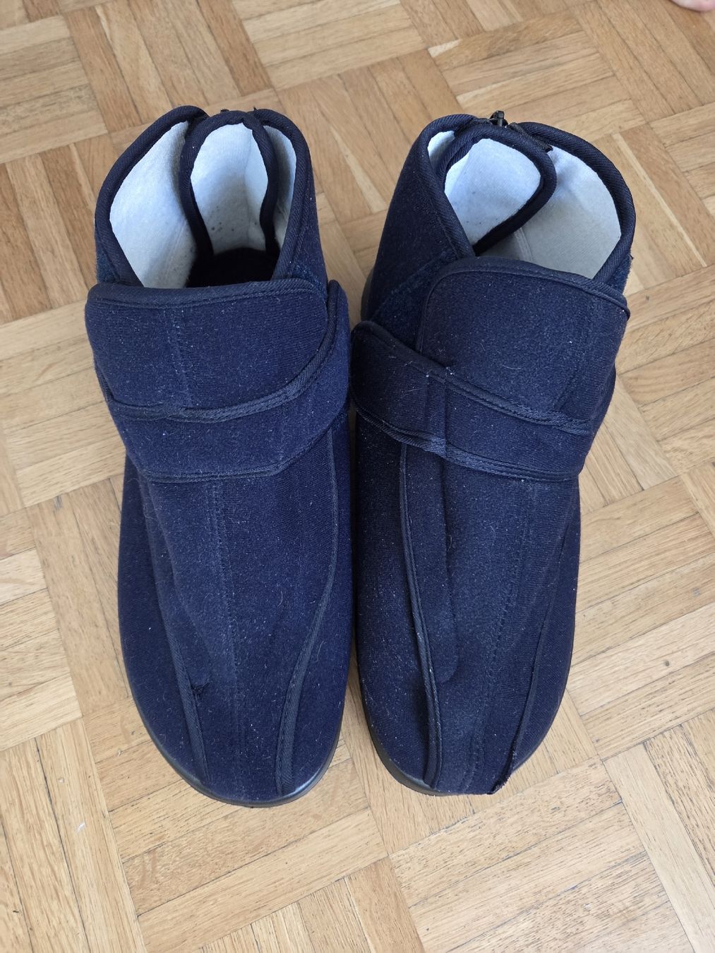 Chaussures hommes: Herren Hausschuhe – D'occasion à Aarau par crissta