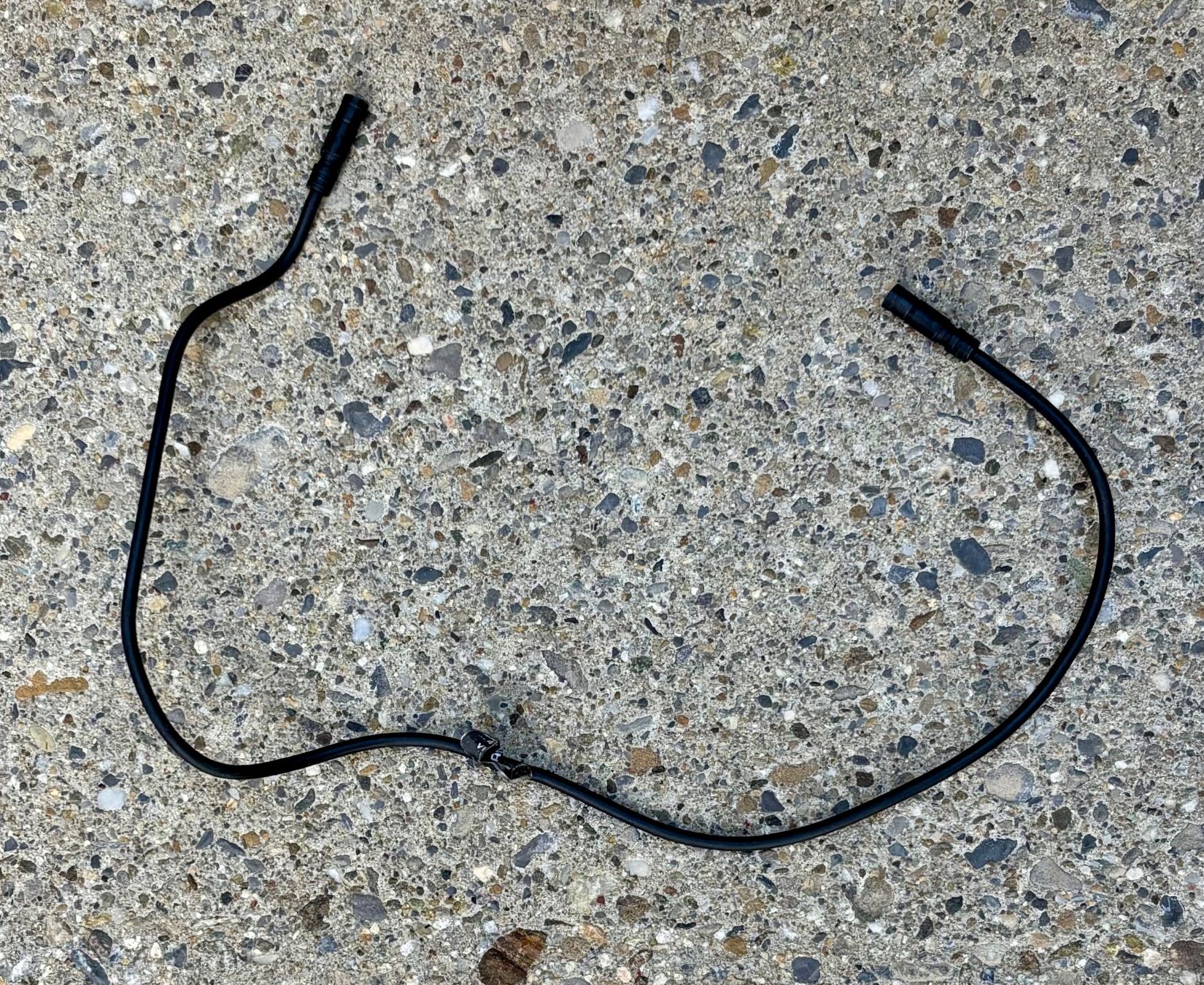 Shimano Ersatzteile: Shimano Di2 Kabel EW-SD50, 400 mm – Gebraucht aus Geuensee von casati01
