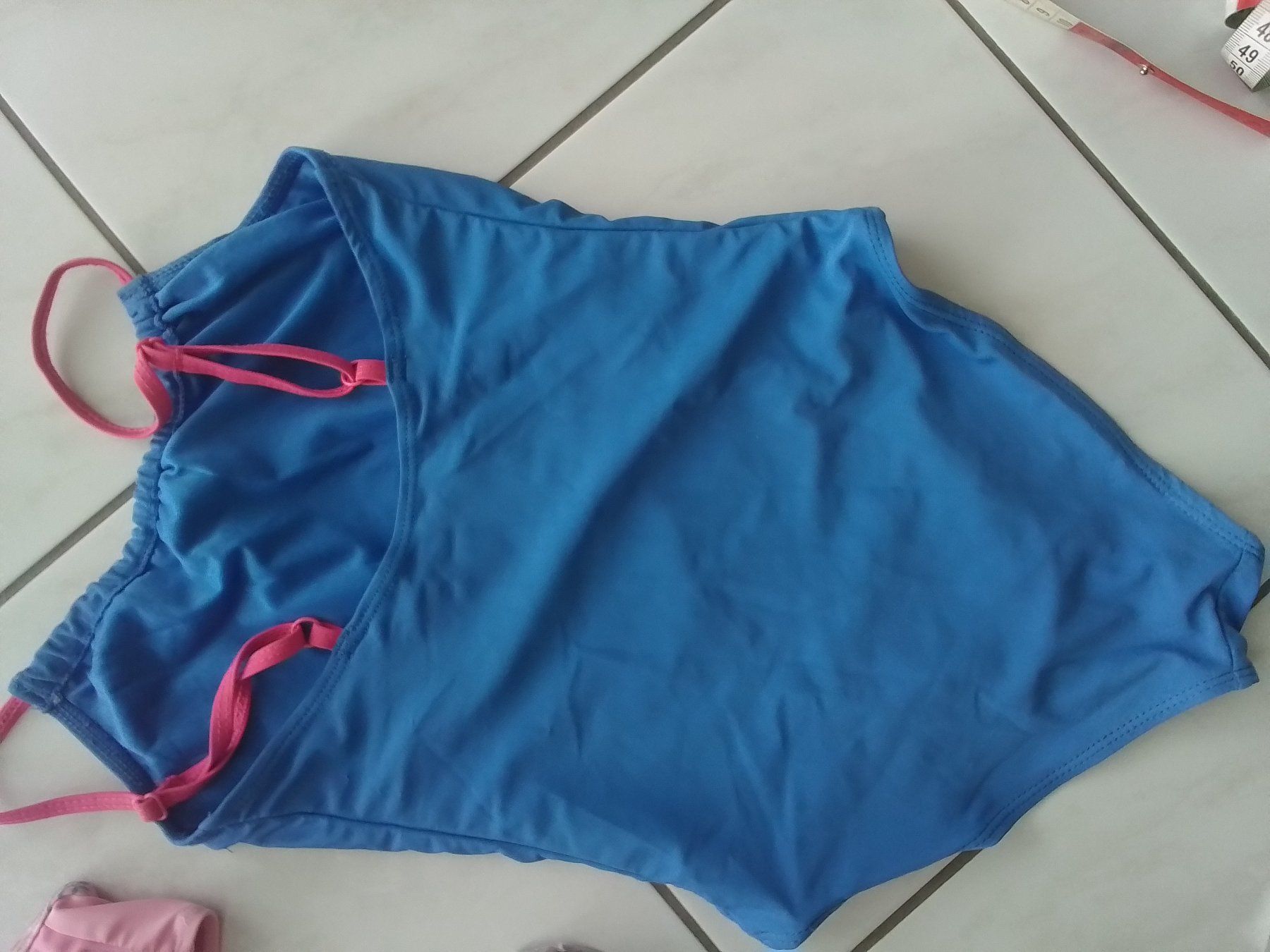 Maillots de bain: 1× Badeanzug  Bikini Set Kinder Grösse 122/128 – D'occasion à Heimberg par sunny1970 6