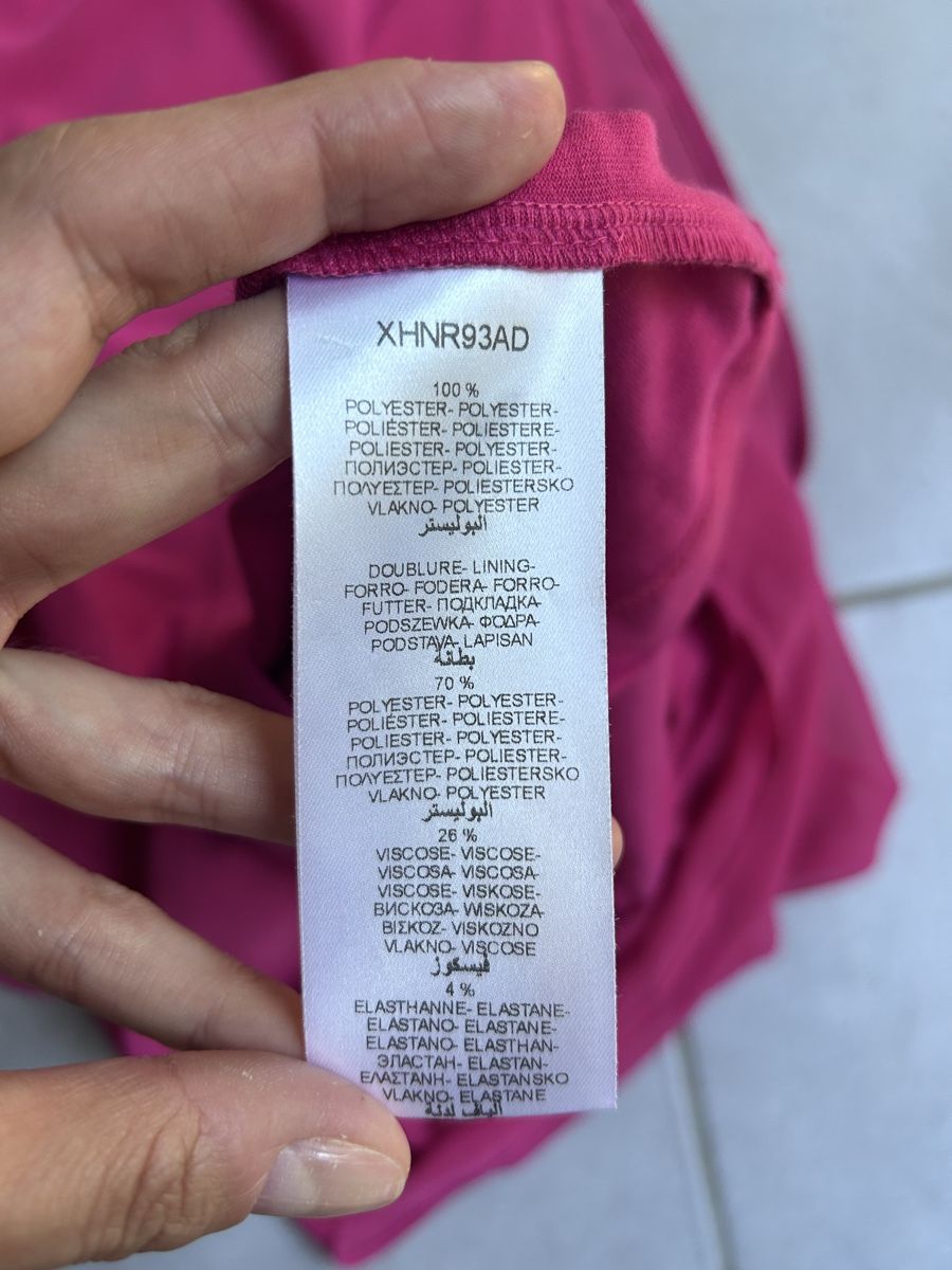 Nafnaf Kleider: Robe Naf Naf avec étiquette S – Neu und originalverpackt aus Genève von Sarahchge 5