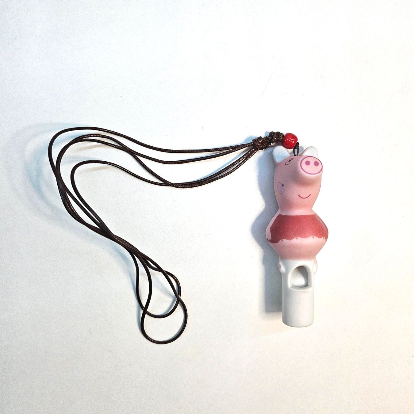 Pipe & Accessori: Tonpfeife "Schwein Peepa Wutz" – Nuovo e nell'imballaggio originale da Weisslingen venduto da holz-spielen.ch