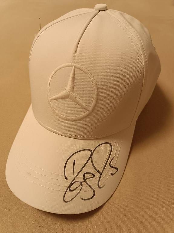Autographes: Roger Federer Mercedes Cap handsigniert mit Etikette – Neuf avec emballage d'origine à Lotzwil par starway22
