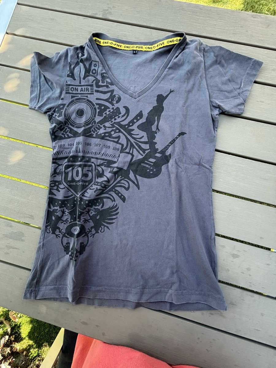 T-shirt: Tshirt 105 grau L – Usato da Kesswil venduto da Branca-01