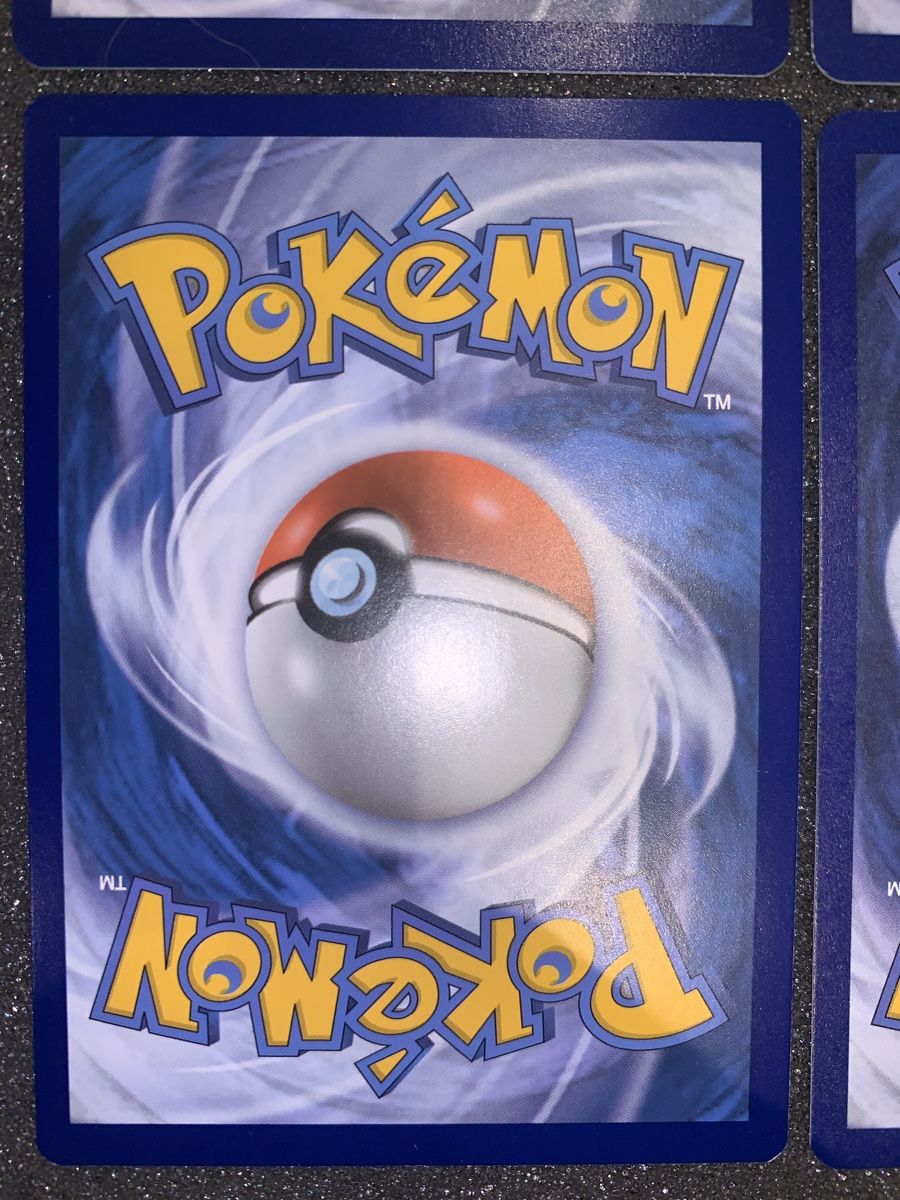 Pokémon Sammelbilder & Trading cards: Ab 1.- Charizard e Charmander Pokemon GO – Gebraucht aus Bironico von ars_z6lb 8