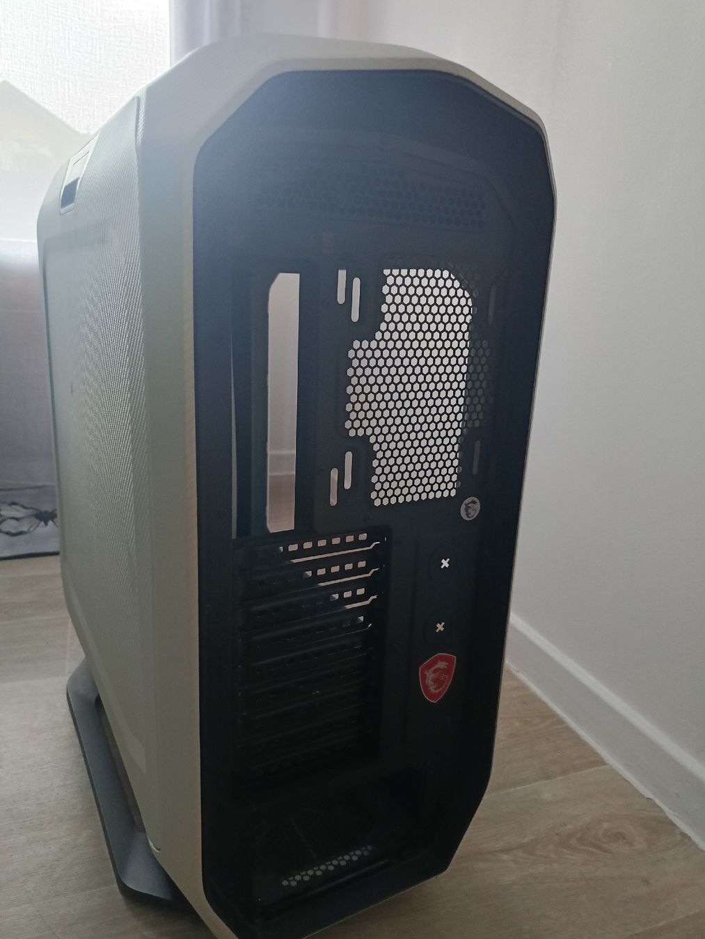 Corsair Gehäuse: boitier pc big tower covering carbone  – Gebraucht aus Plan-les-Ouates von Mathias_c 7