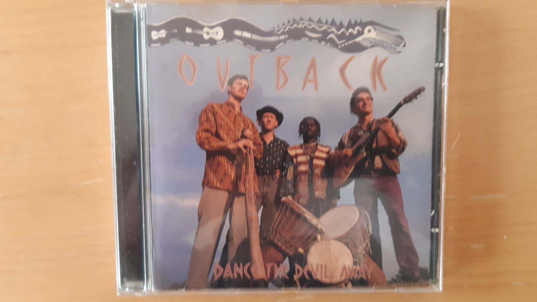 CD: OUTBACK (Dance the Devil Away) – Usato da hinwil venduto da tho_j6kz