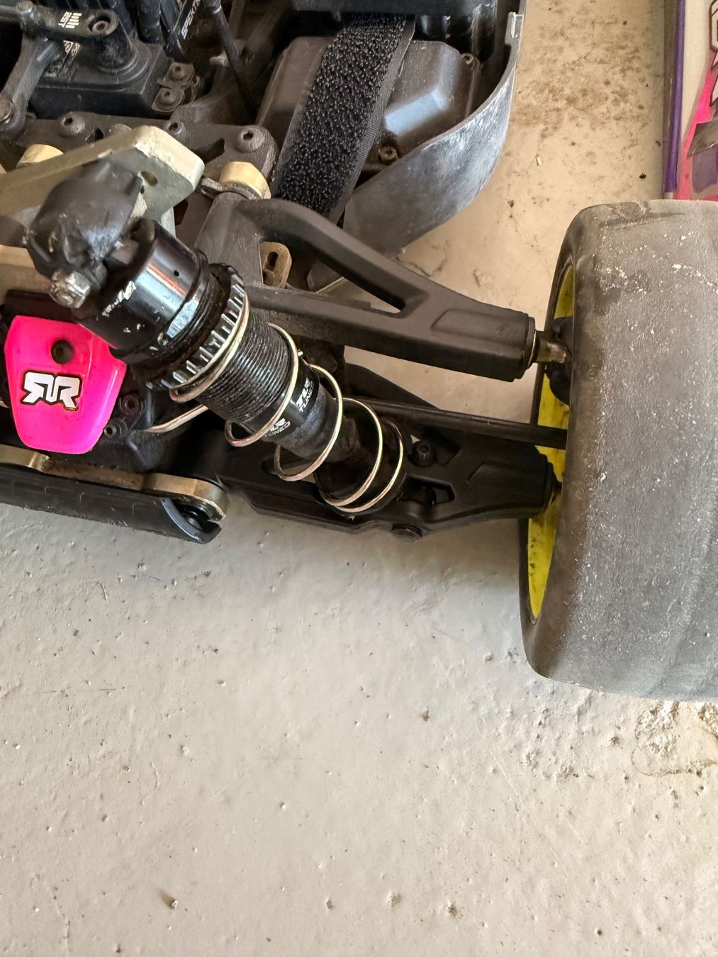 Arrma RC Kits de montage: Arrma Typhon 6s – D'occasion à St.Gallen par zoroshop 4