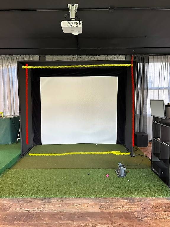 Giochi: Professional Golf Simulator - Complete Setup for sale – Usato da Biel/Bienne venduto da gio_hxt6 1