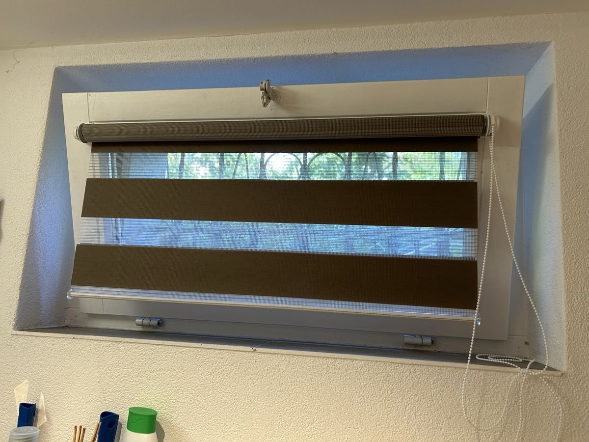 Tende da sole: fensterrollo – Usato da Zürich venduto da 11Zitronenfalter 3