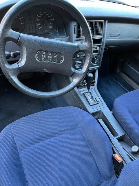Audi Autos: Audi 80 Limousine hellgrau 1992 85kw – Defekt aus Langnau am Albis von Horgeno3 4