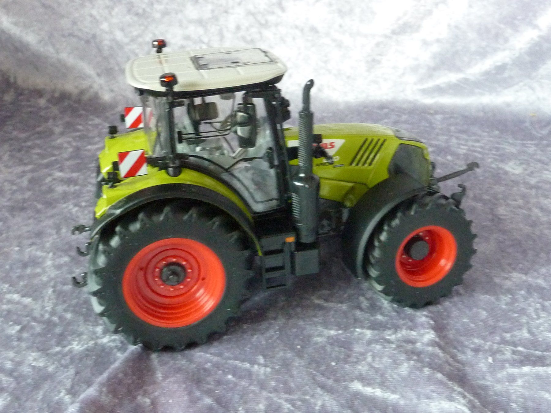 Wiking Kit di modellismo & Modellini statici: Claas Arion 630 1:32 – Nuovo (secondo la descrizione) da Dürrenäsch venduto da modellautos4you 5