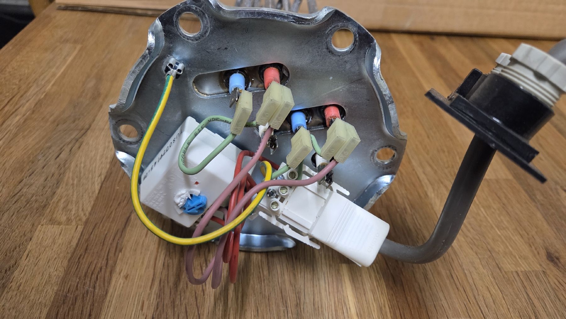 Sanitari: Heizelemen Domotec Boiler – Usato da Dornach venduto da Ihsan2 5