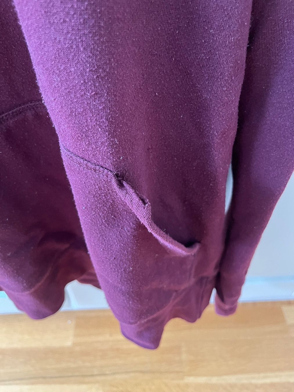 Pullover & Sweatshirts: Herren Pullover in bordeaux , Gr. M – Gebraucht aus Arlesheim von Eli_77 4