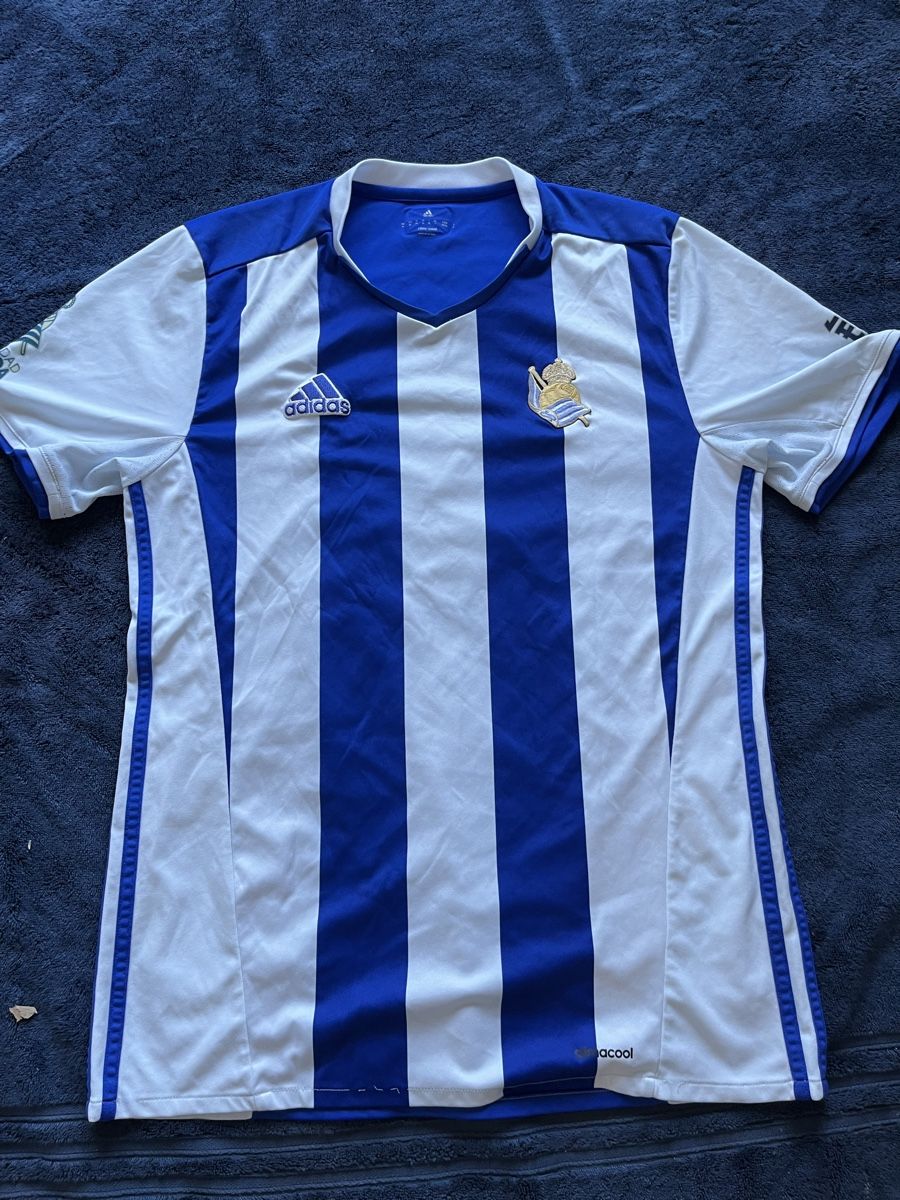 Adidas Canottiere & Pantaloni: Maillot real sociedad – Nuovo (secondo la descrizione) da Chambésy venduto da Louwall_football