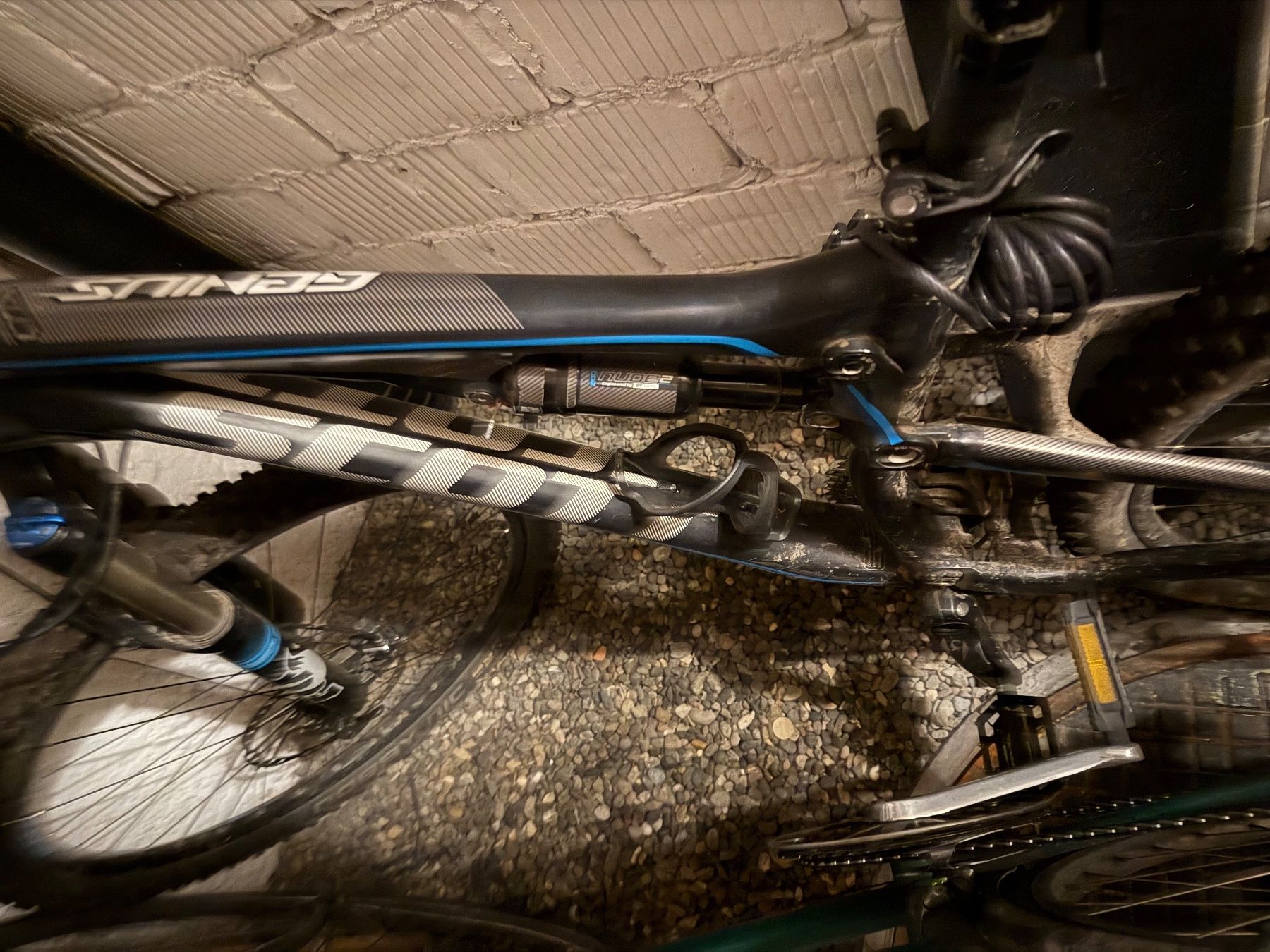 Scott Biciclette: Scott Genius 730 LTA Fully MTB FOX / Shimano SLX – Usato da Bern venduto da rory_gallagher 3