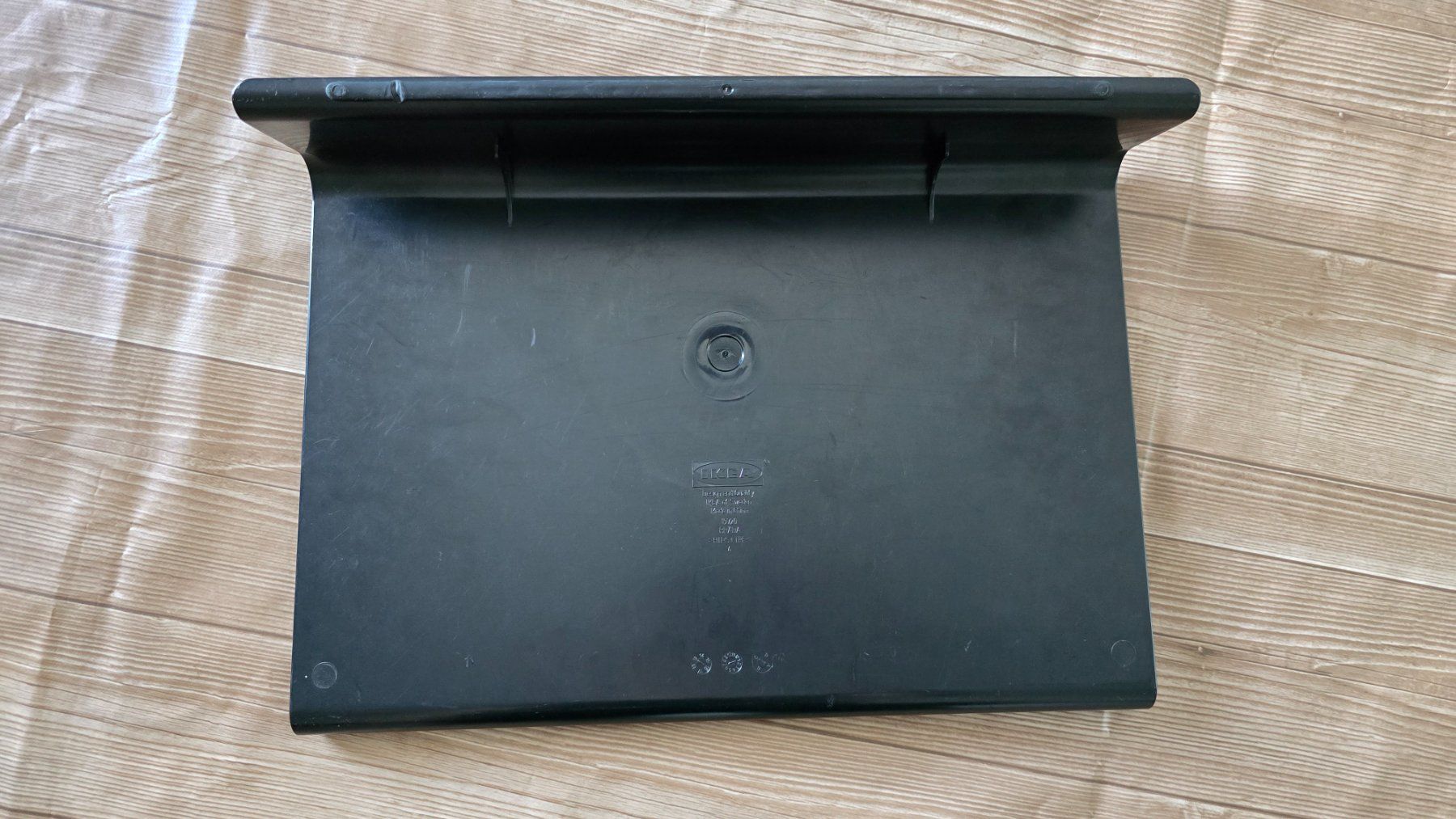 Racks & Ständer: IKEA BRÄDA Laptopunterlage / Laptoptisch – Gebraucht aus Thalwil von VitaMini 1