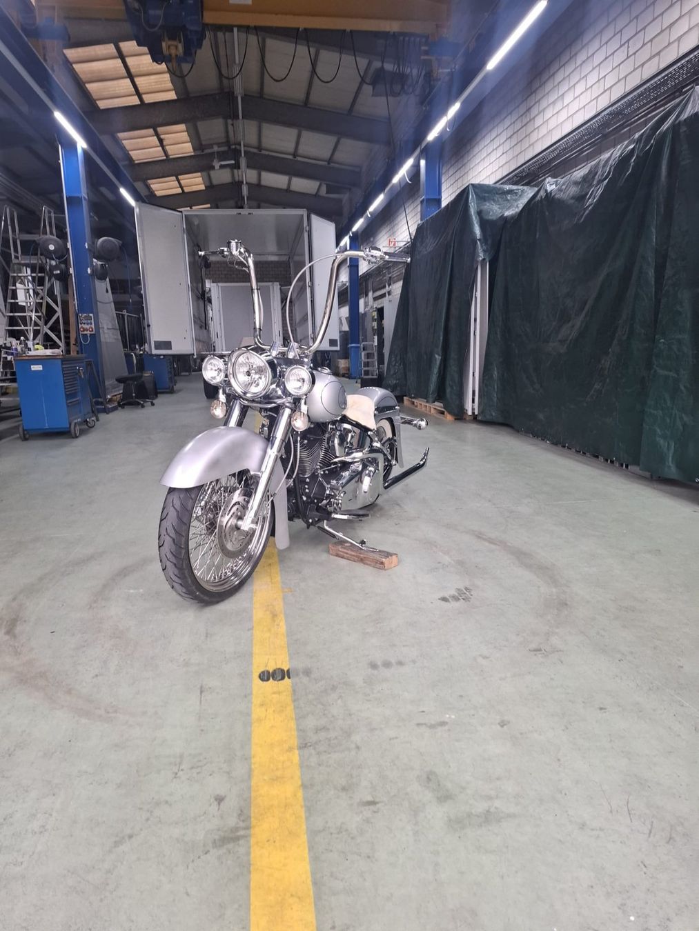 Harley-Davidson Chopper: Harley-Davidson FLSTC Projekt – Difettoso da Aarau venduto da sgl_y755 3