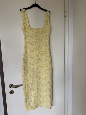 Kleid gelb gemustert Grösse M guter Zustand