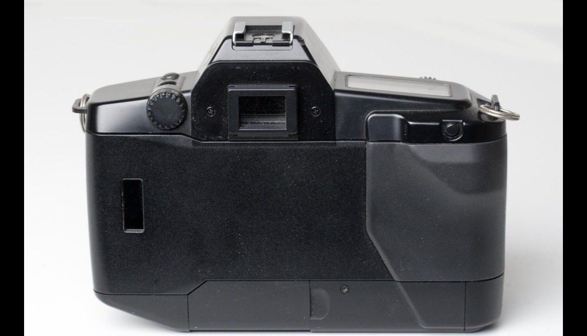 Canon Fotocamera: Boitier Canon EOS 650 – Usato da Boudry venduto da martin8mum 1