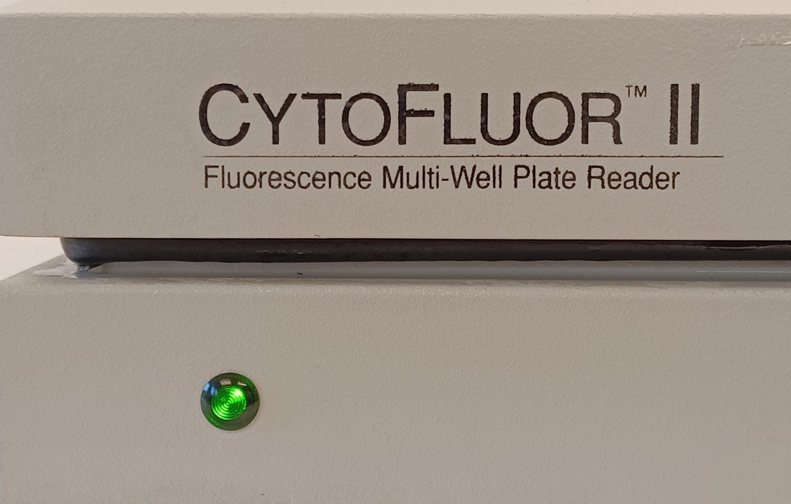 Accessori da laboratorio: PerSeptive Biosystems CytoFluor II Microplate Reader – Difettoso da Niederdorf venduto da LeptonAG_Labor 6
