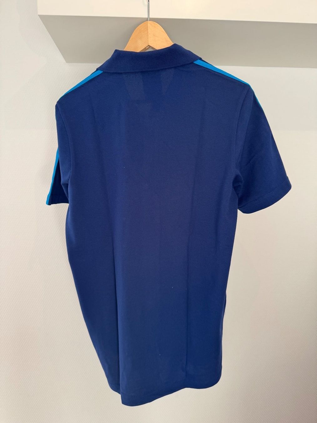 Adidas Magliette Polo: Swiss Ski Polo-Shirt – Nuovo (secondo la descrizione) da Zürich venduto da maj_x5cp 2