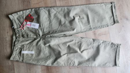 Pantalon vert tilleul CHICOREE, taille 40 (88cm), NEUF