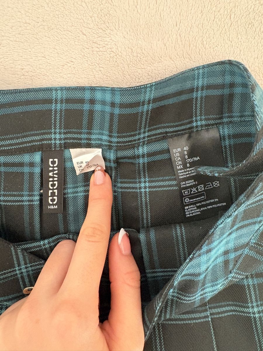 H&M Gonne: Jupe à carreaux H&M Divided Taille 40 – Nuovo (secondo la descrizione) da Vésenaz venduto da gau_v6pf 1
