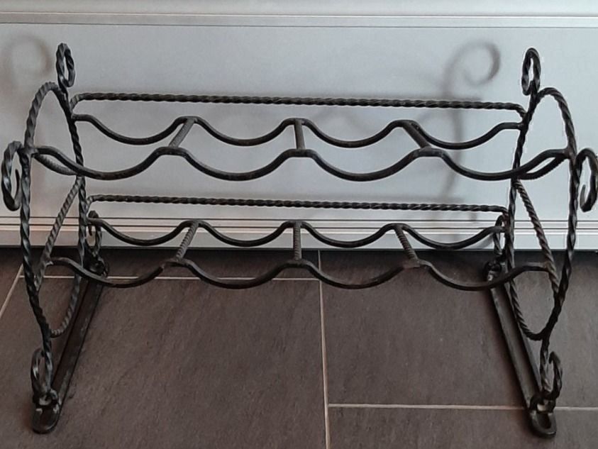 Scaffali: 8-er Schmidetraum, Handgeschmiedet. – Usato da Buchs AG venduto da Cuescu 3