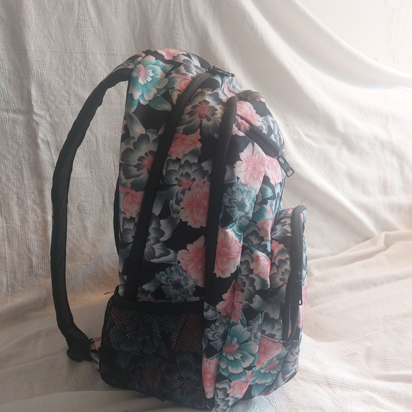 Roxy Rucksäcke: Roxy Rucksack – Neu (gemäss Beschreibung) aus Zürich von wilden
