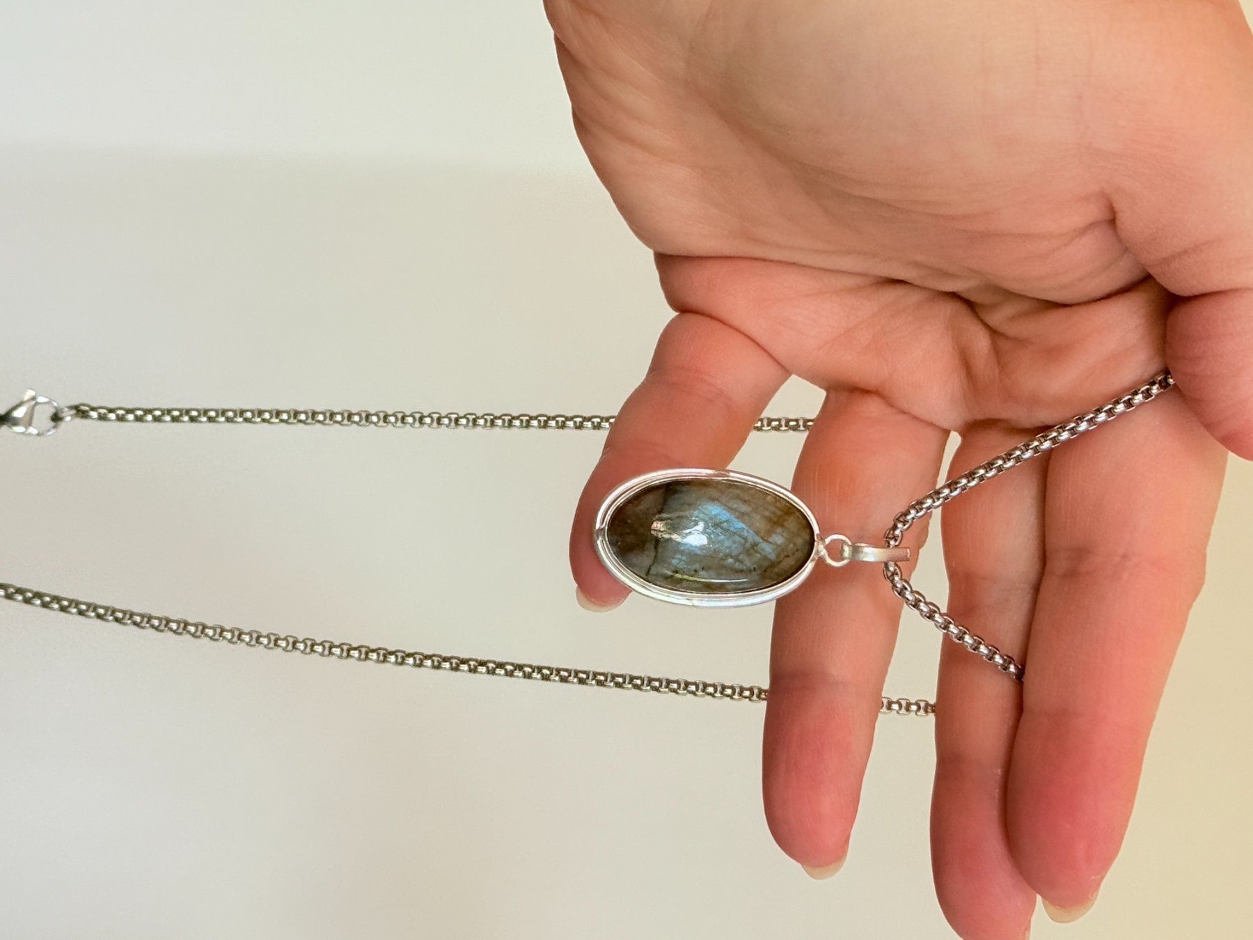Ketten: Collier labradorite, élégant et tendance ✨ – Neu und originalverpackt aus Genève von AWWA 9