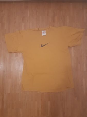 T-shirt Nike Jaune Taille L